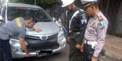 0032507Pelat-nomor780x390