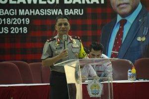 Kapolda Sulbar Tegaskan Ini Saat Memberi Kuliah Umum