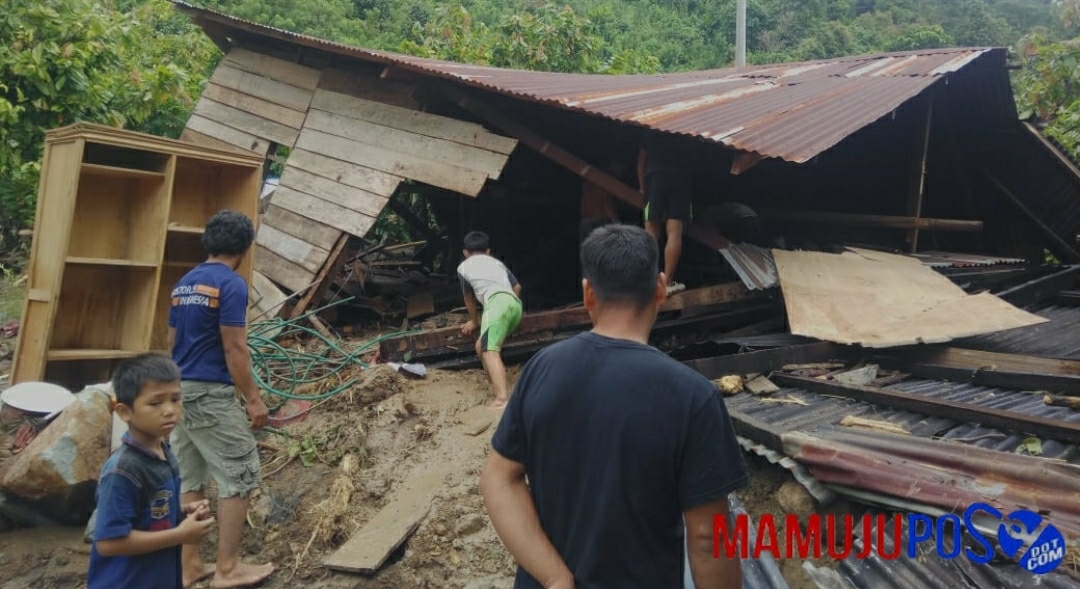 Banjir di Kalukku, Warga: Rumah Saya Rata dengan Tanah
