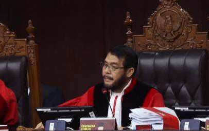 MK Putuskan Tolak Seluruh Gugatan Prabowo-Sandiaga