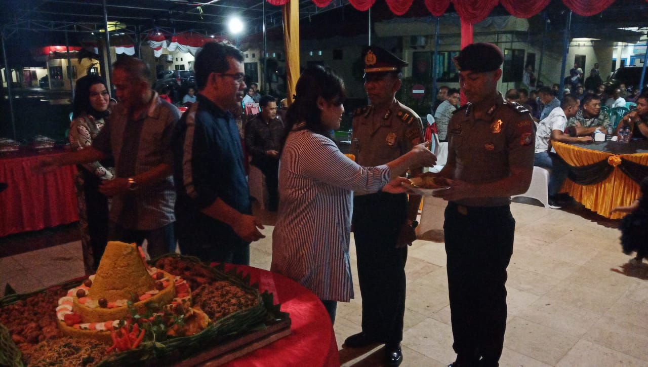 Syukuran HUT Bhayangkara dan Pisah Sambut Polres Mamuju Utara