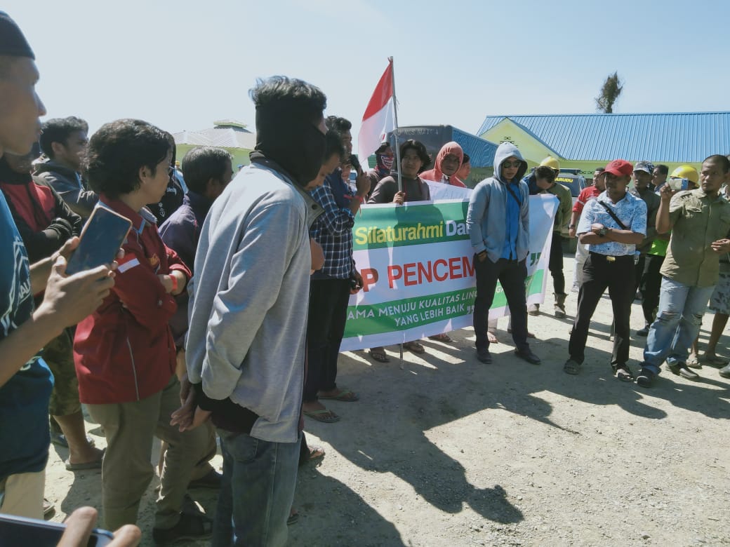 Bau Limbah Sawit PT. Awana Lestari Pasangkayu Ganggu Aktivtas Warga
