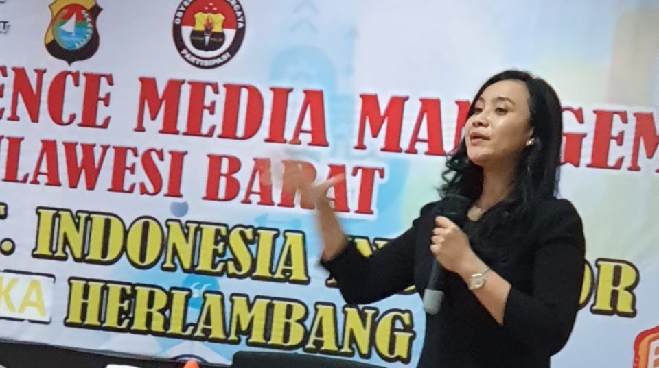 IMM Berikan Pelatihan Kehumasan