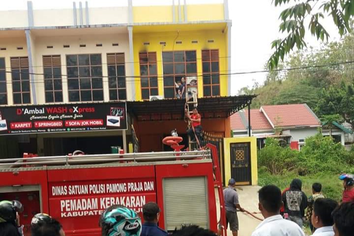 Tiga Ruko di Mamuju Nyaris Dilalap Si Jago Merah