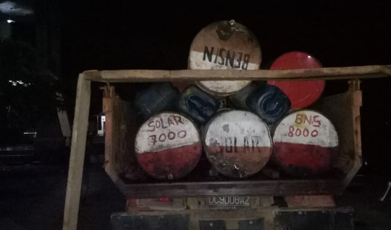 Warga Apresiasi Kinerja Polsek Karossa Ungkap Penimbunan BBM