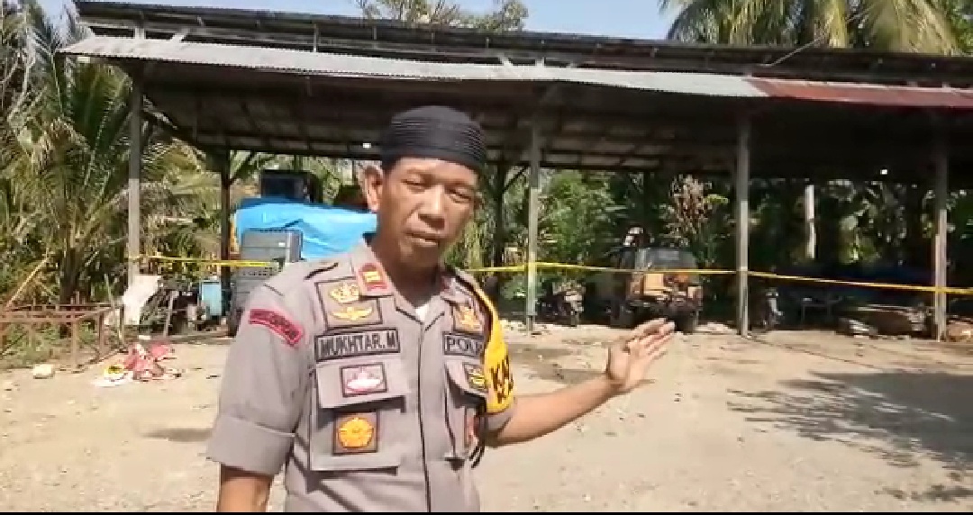 Ungkap Penimbunan BBM di Karossa, Kapolsek Pasang Garis Polisi di Rumah Pelaku