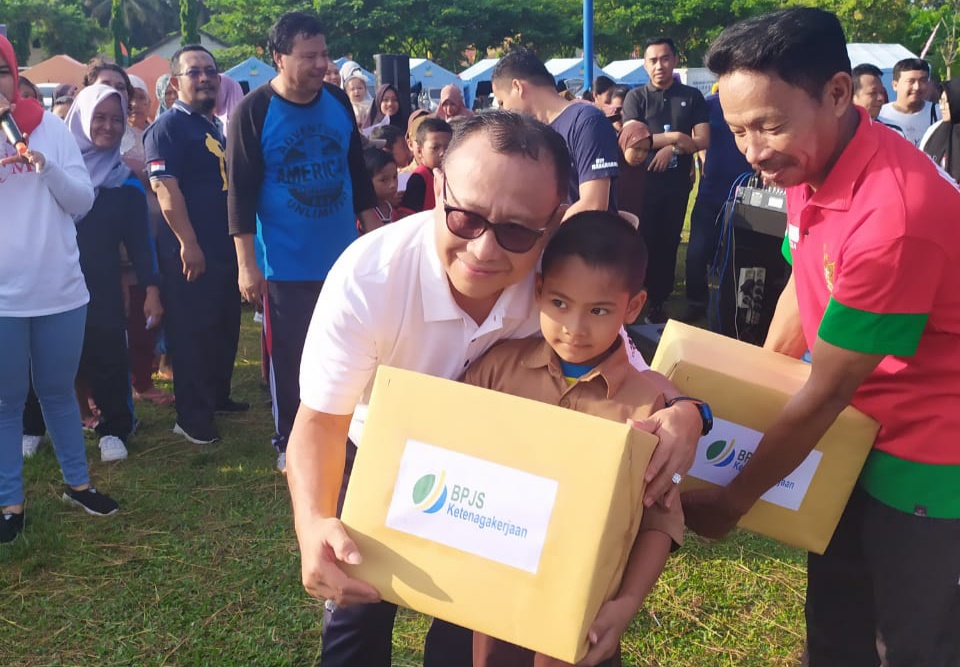 Sahabat Rakyat Ala Pemkab Mamuju Semakin Banjir Kegiatan dan Bantuan