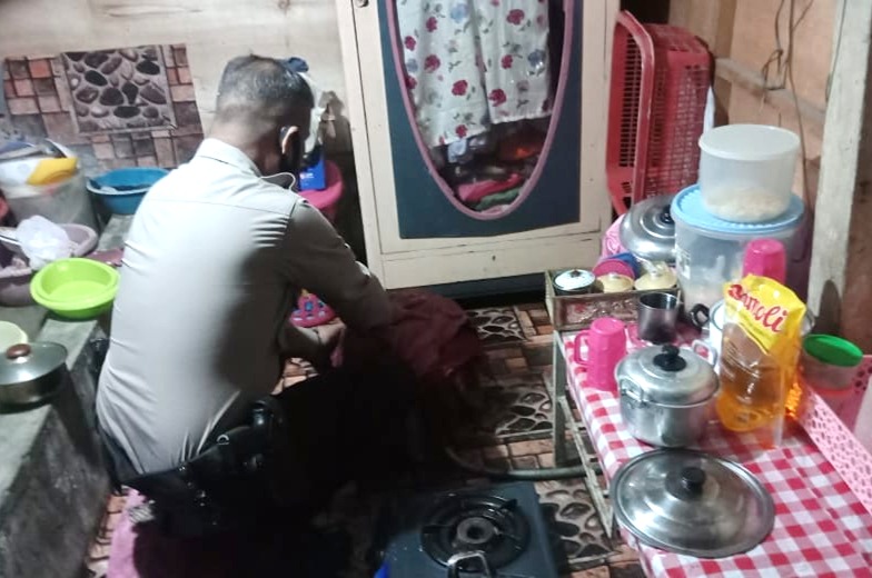 Sigap, Polres Majene Gagalkan Kebakaran di Lingkungan Tanjung Batu