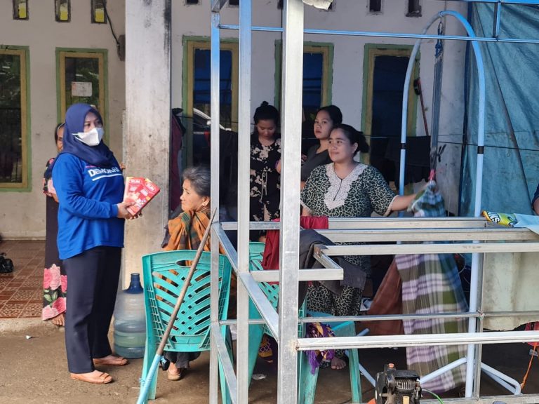 Ketua DPRD Sulbar Ajak Warga untuk Saling Menguatkan