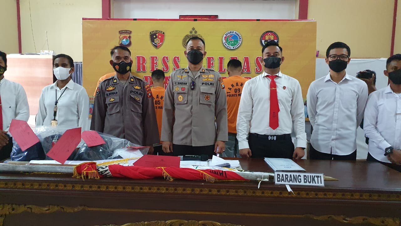 Insiden Penurunan Bendera di Kantor Bupati Majene, Penyidik Polres Majene Tetapkan Empat Tersangka