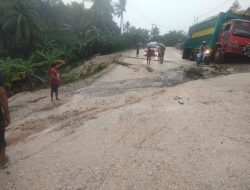 Akibat Hujan Selama Dua Hari, Jalan Trans Sulawesi di Rangas Kembali Ambles
