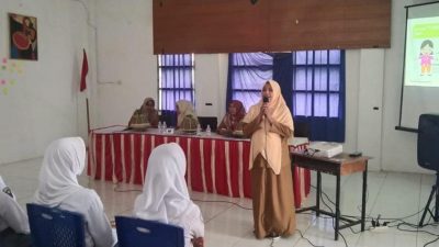 DP3AP2KB Sulbar Kampanye Pencegahan Perkawinan Anak di SMAN 1 Mamuju