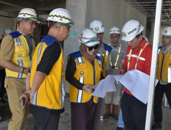 Sekwan Dampingi Ketua dan Ketua Komisi II Lakukan Monitoring Pembangunan Gedung DPRD