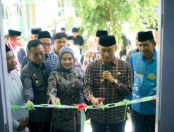 Ketua DPRD Sulbar Hadiri Peresmian Gedung SMA/SMK di Polman