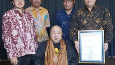 Donor Darah di 33 Provinsi, SMSI Raih Penghargaan MURI