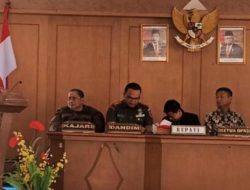 Bapperida Menjadi Narsum di Musrenbang Mamasa