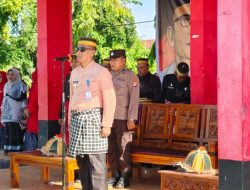 Bhabinkamtibmas Polsek Wonomulyo Berpartisipasi dalam Upacara Hari Dinas Pendidikan