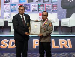 Irjen Dedi Raih Rekor MURI, Perwira Tinggi Polri Penulis Buku Terbanyak