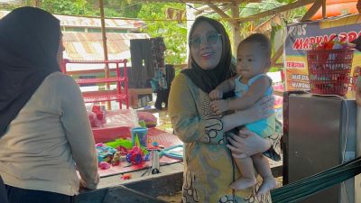 Bupati Mamuju Tinjau Langsung Warga Korban Banjir
