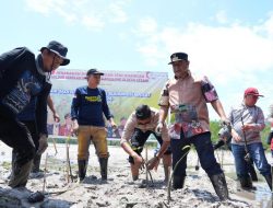PJ Bahtiar Bersama Forkopimda Kompak Galakkan Penanaman Mangrove