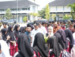 Bahtiar Instruksikan Pemkab Uji Coba Makan Gratis di SD dan SMP