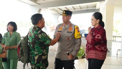 Kapolda Sulbar Sambut Hangat Pangdam di Bandara Tampa Padang