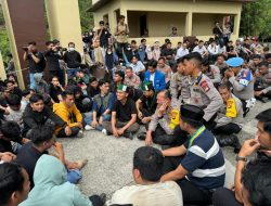 Kapolda Sulbar Yakinkan Mahasiswa, Segera Tuntaskan Persoalan