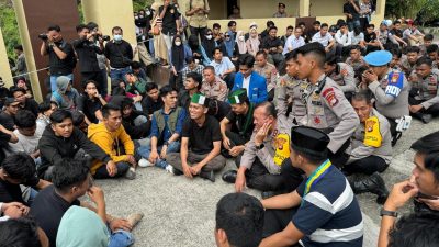 Kapolda Sulbar Yakinkan Mahasiswa, Segera Tuntaskan Persoalan