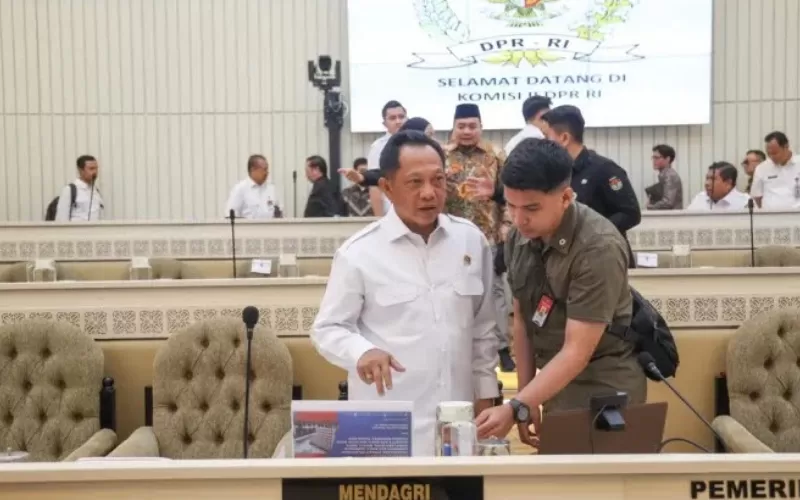 Mendagri Ijinkan Kepala Daerah Terpilih Lakukan Mutasi