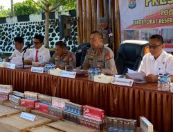 Ditkrimsus Polda Sulbar Sita Ribuan Pak Rokok Ilegal