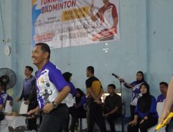 Wakapolda Sulbar Ikut Turnamen Badminton HUT Bhayangkara ke-79