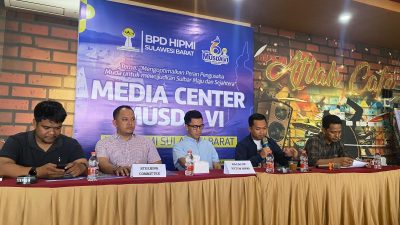 Zulfikar Suhardi Resmi Daftar Calon Ketum HIPMI Sulbar