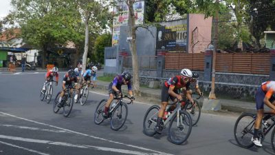 Wow….Yahya Usman Borong Dua Emas di Kejurnas Balap Sepeda 2025