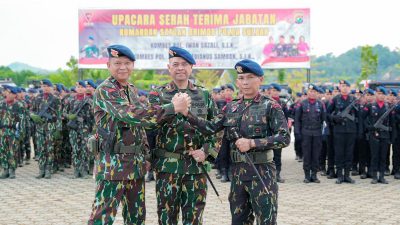 Kapolda Sulbar Pimpin Sertijab Dansat Brimob