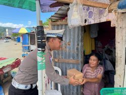 Polantas Sulbar Kibarkan Semangat Kemerdekaan dan Berbagi Makanan