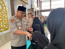 Kapolda Sulbar Gelar Jumat Berkah Bersama Anak Yatim