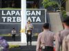 Kapolda Sulbar Pimpin Upacara Peringatan Hari Olahraga Nasional ke-42