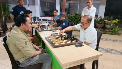 Gubernur Sulbar dan Ketua Percasi Eksebisi Catur Jelang Launching Maskot Kejurnas 2025