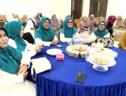 Kabid Rehsos Dinsos Sulbar Dampingi Ibu Gubernur Sulbar dalam acara Maulid Nabi Muhammad SAW di Masjid Syuhada