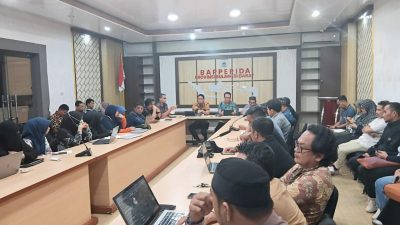 Plt Kepala Bapperida Sulbar Beri Arahan pada Para Pejabat Fungsional Perencana Terkait Kondisi Fiskal 2026
