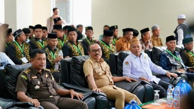 Plt Karo Pemkesra Dampingi Gubernur SDK di Muswil IV Hidayatullah