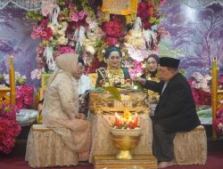 Wagub Salim Turut dalam Mappacci Cucu Gubernur SDK