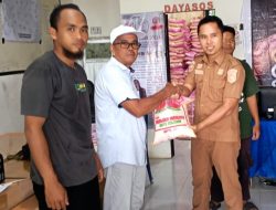 Dinsos Sulbar Salurkan Bantuan Beras untuk Warga Miskin Ekstrem