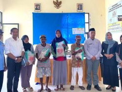 Dinsos Sulbar Lanjutkan Penyaluran Bantuan Beras bagi Warga Miskin Ekstrem di Kelurahan Takatidung