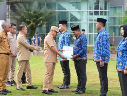 4.179 PPPK Paruh Waktu Sulbar Terima SK, Gubernur SDK: Tinggal Menunggu Jadi ASN