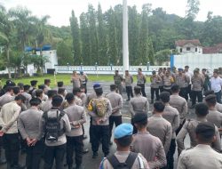 Kapolresta Mamuju Pimpin Apel Gabungan Pengamanan Hari Kedua Aksi PPPK Paruh Waktu