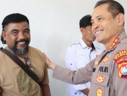 Kapolresta Mamuju Jenguk Personel Korban Unras
