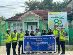 Polantas Polda Sulbar Ajak Pengendara Tertib Pakai Helm