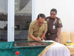 Sekprov Junda Resmikan Gedung IAD