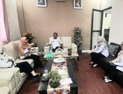 Kadinsos P3A dan PMD Sulbar Bersama Biro Pemkesra Bahas Sinkronisasi Data Desa dan Kemiskinan